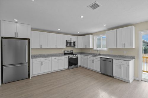 d-25 Lebanon St, Fall River, MA, 02723-1856 | Card Image