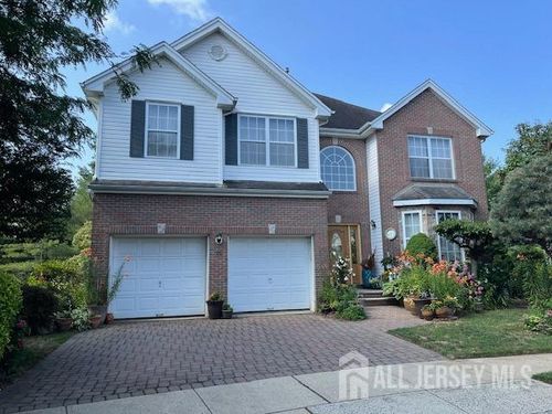 11 Pebble Beach Ct, Monroe, NJ, 08831-5130 | Card Image