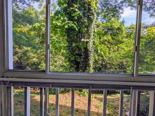 159-395 Redding Rd, Lexington, KY, 40517-2369 | Card Image