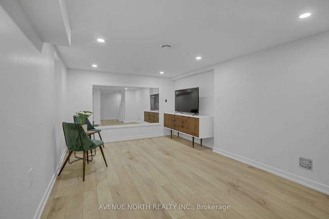 48 Brighton Ave, House attached with 5 bedrooms, 4 bathrooms and 2 parking in Ottawa ON | Image 39