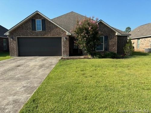 832 Desoto Street, Lake Charles, LA, 70607 | Card Image