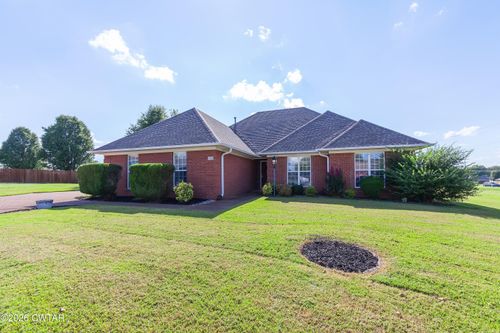 134 Chestnut Cv, Medina, TN, 38355-6857 | Card Image