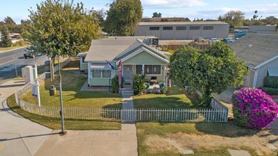 476 N O Street, Home with 3 bedrooms, 2 bathrooms and null parking in Tulare CA | Image 1