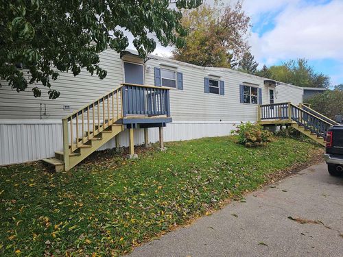36-601 N Main Street, Fall River, WI, 53932 | Card Image