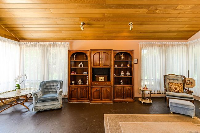 410 Langs Rd, House other with 3 bedrooms, 3 bathrooms and 5 parking in Salt Spring BC | Image 12