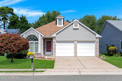 1614 Crimson Road, Home with 2 bedrooms, 2 bathrooms and null parking in Toms River NJ | Image 1