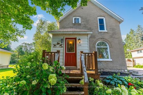 555 Mary St, Wiarton, ON, N0H2T0 | Card Image