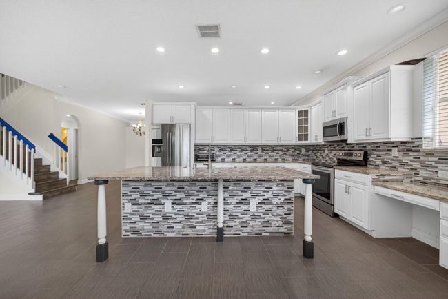 1196 Oakwater Dr, House other with 5 bedrooms, 3 bathrooms and null parking in Royal Palm Beach FL | Image 10