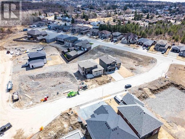 35 Noah Crt, House other with 3 bedrooms, 3 bathrooms and null parking in Sudbury ON | Image 65