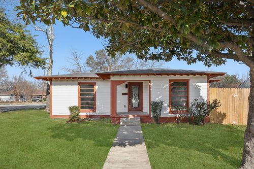 213 Buhler Dr, Garland, TX, 75040-7804 | Card Image