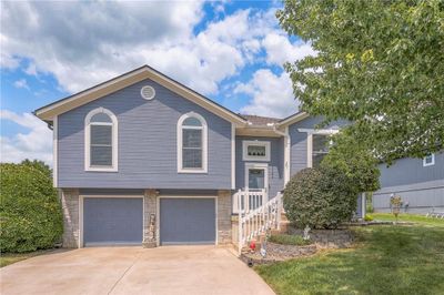 1708 Beau Drive, House other with 3 bedrooms, 2 bathrooms and null parking in Raymore MO | Image 3