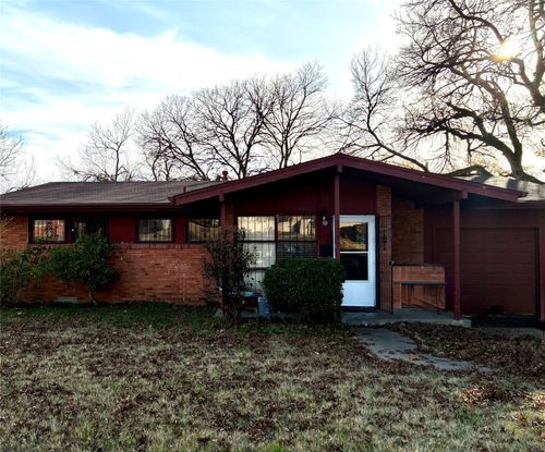 1204 Adelaide Dr, Dallas, TX, 75216-6912 | Card Image