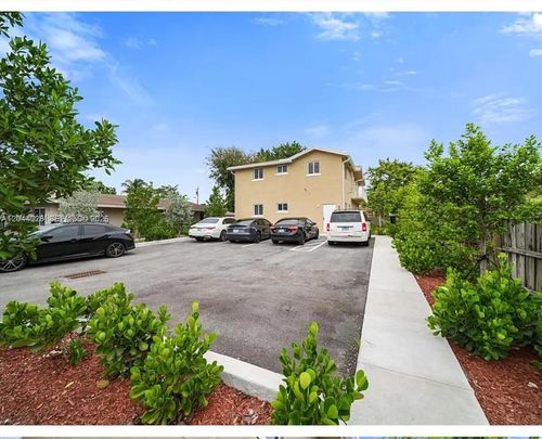2-2311 Scott St, Hollywood, FL, 33020-2312 | Card Image