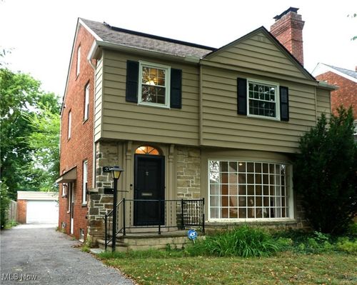 3710 Strandhill Rd, Shaker Heights, OH, 44122-5021 | Card Image