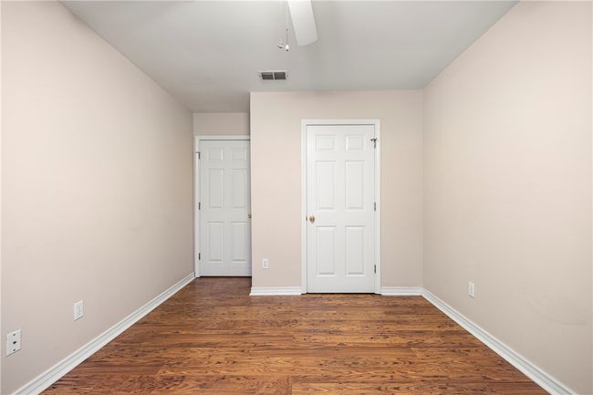 703 W Josephine Ave, House other with 3 bedrooms, 2 bathrooms and null parking in Orange Grove TX | Image 14