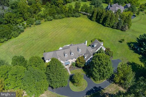 2 Spring Meadow Farm Ln, MALVERN, PA, 19355-8774 | Card Image