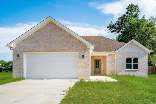 8 Dandelion Dr, Greenbrier, AR, 72058-8067 | Card Image