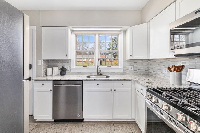 2690 Overridge Dr, House other with 4 bedrooms, 2 bathrooms and null parking in Ann Arbor MI | Image 10