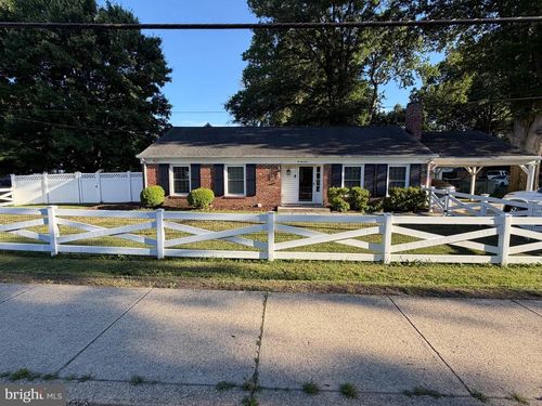 117 Oakwood Rd, EDGEWATER, MD, 21037-1813 | Card Image