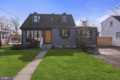 37 Waldron Rd, Allentown, NJ, 08501-1719 | Card Image