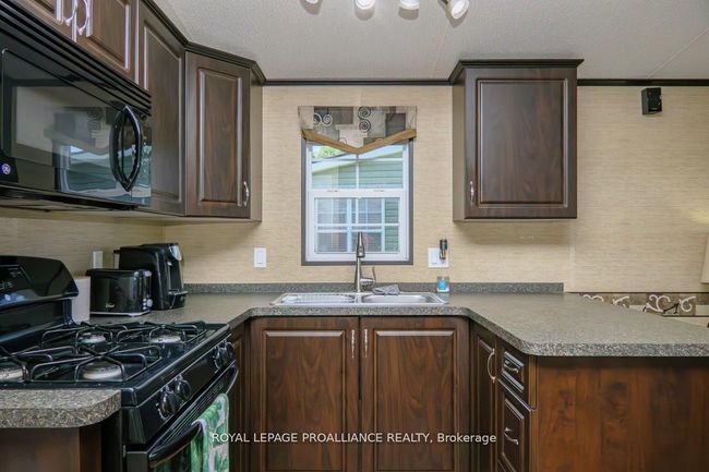 486 Cty Rd 18   3 Beachview Lane, House other with 2 bedrooms, 1 bathrooms and 2 parking in Prince Edward County ON | Image 19