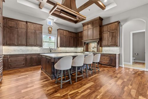 2080 Wilderness Trl, Friendswood, TX, 77546-1410 | Card Image