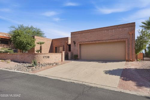 1730 W Camino Urbano, Green Valley, AZ, 85622-4665 | Card Image