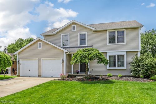 391 Burns Dr N, Westerville, OH, 43082-6022 | Card Image