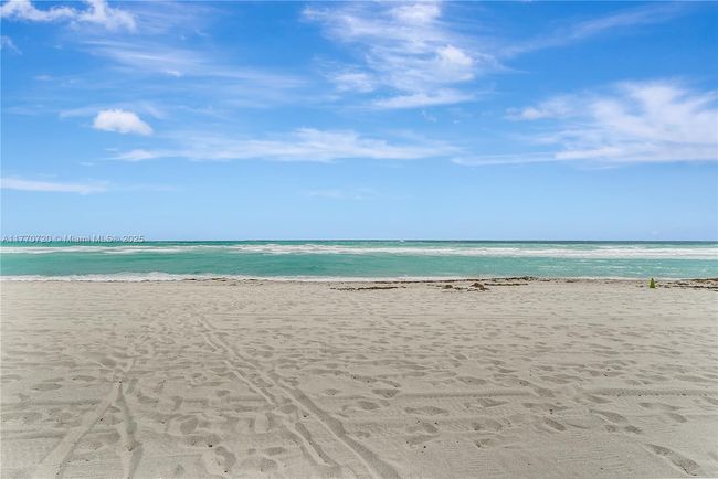 APT-1412 - 16425 Collins Ave, Condo with 2 bedrooms, 2 bathrooms and null parking in Sunny Isles Beach FL | Image 6
