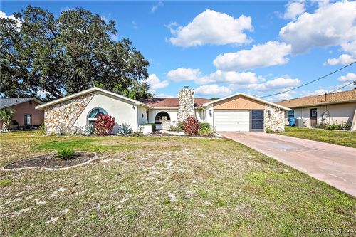 10475 Norvell Rd, Spring Hill, FL, 34608-2822 | Card Image