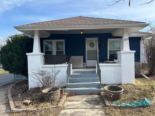 3025 S Pearl Ave, Joplin, MO, 64804-2561 | Card Image
