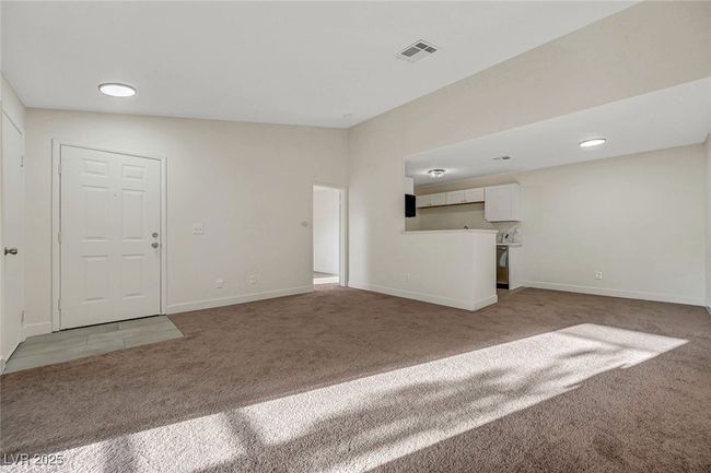 Full Hall Bathroom | Image 5