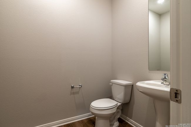 9106 Canvas Run, House other with 5 bedrooms, 3 bathrooms and null parking in Converse TX | Image 24