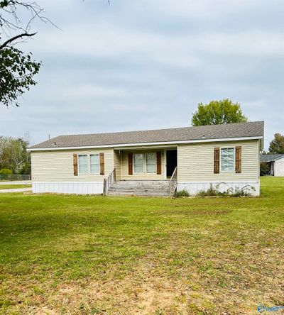 9 James K Drive, House other with 3 bedrooms, 2 bathrooms and null parking in Danville AL | Image 3