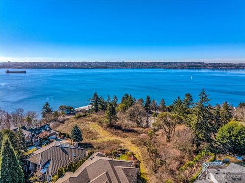 4520 Kennedy Rd Ne, Tacoma, WA, 98422-1802 | Card Image