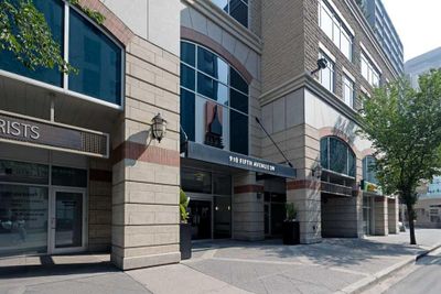 1501 - 910 5 Ave Sw, Condo with 1 bedrooms, 1 bathrooms and 1 parking in Calgary AB | Image 1