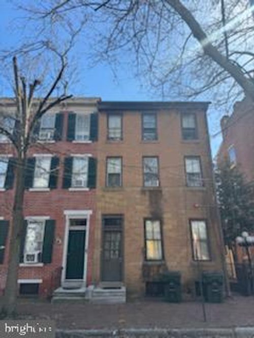 26 W Union St, BURLINGTON, NJ, 08016-4404 | Card Image