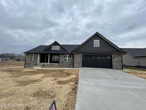 307 Colby Cir, Crossville, TN, 38571-7145 | Card Image