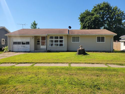 817 E Butler Street, Manchester, IA, 52057 | Card Image