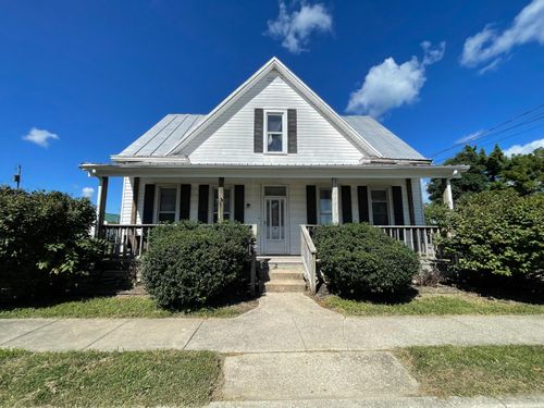 207 S Adams Street, Versailles, IN, 47042 | Card Image