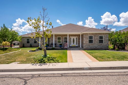 242 S Marble Canyon Dr, Cedar City, UT, 84720 | Card Image
