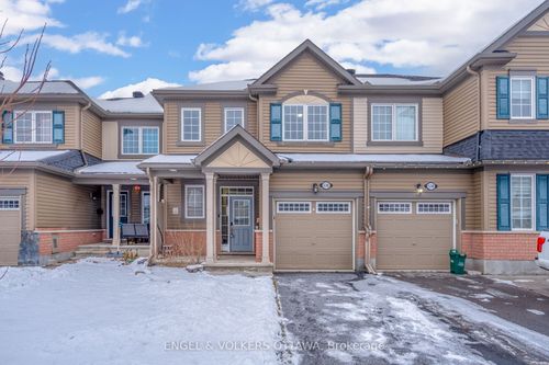 {{alt}} | Card Image