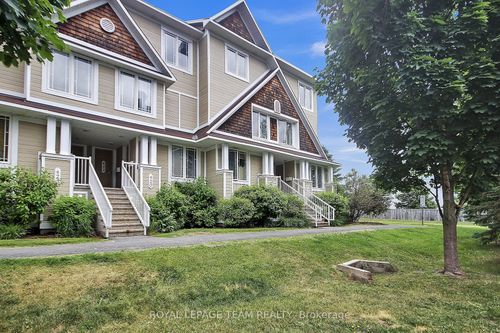 16-414 Hillsboro Pvt, Ottawa, ON, K2M3A8 | Card Image