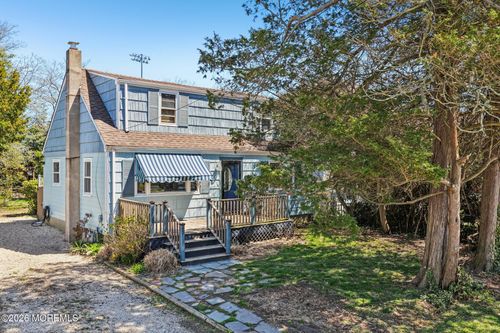 15 Woolley Ave, Long Branch, NJ, 07740-6110 | Card Image