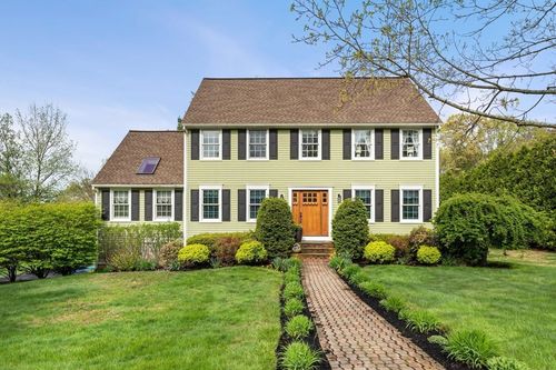 13 Long View Way, Georgetown, MA, 01833-2230 | Card Image