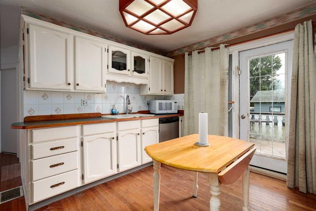 14 1st Avenue S, House other with 5 bedrooms, 2 bathrooms and 2 parking in Hay Lakes AB | Image 8