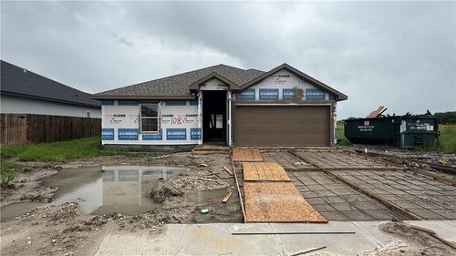 108 Emerald Street, Portland, TX, 78374 | Card Image