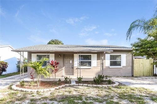 3032 40th Ave N, ST PETERSBURG, FL, 33714-4538 | Card Image