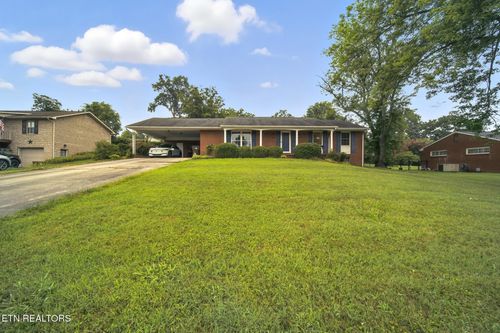 423 Kildare Dr, Jefferson City, TN, 37760-3816 | Card Image