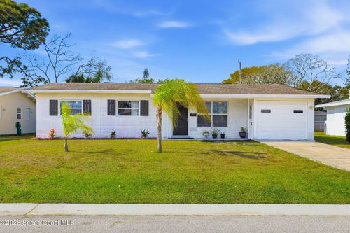 620 Cherokee Ave, Melbourne, FL, 32935-2615 | Card Image